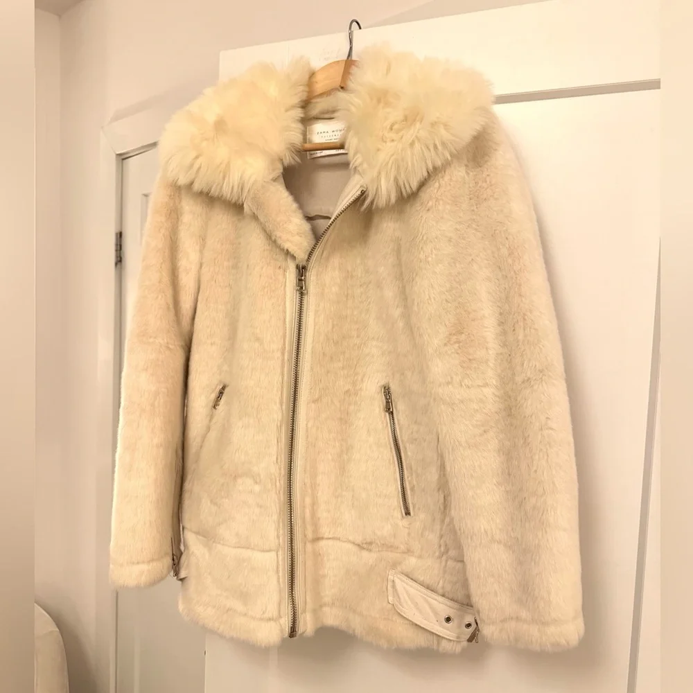 Zara Fur Jacket - Picture 1 of 5